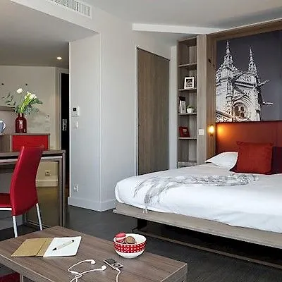 Adagio Centre Lägenhetshotell Caen