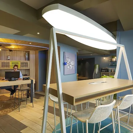 Adagio Centre Lägenhetshotell Caen