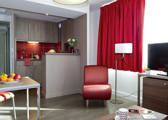 Adagio Centre Aparthotel