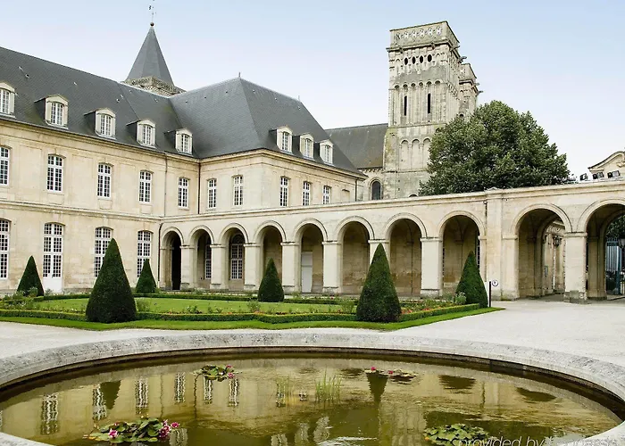 Adagio Centre Апарт-отель 4*