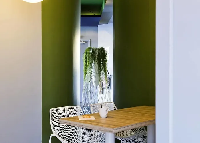 Апарт-отель Adagio Centre Кан