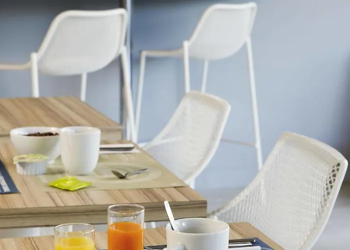 Апарт-отель Adagio Centre Кан