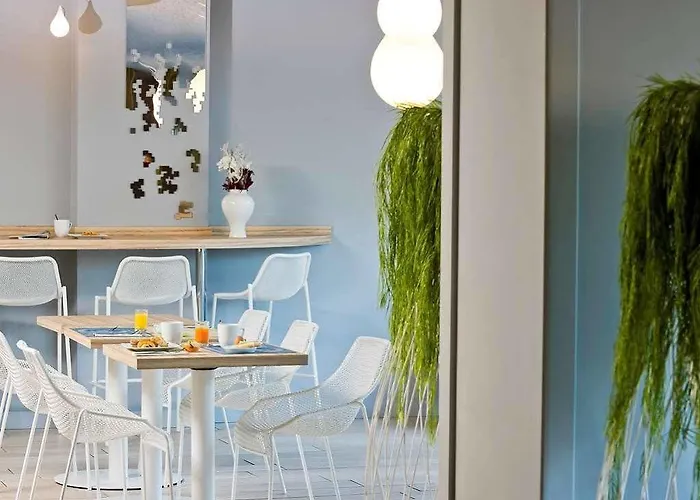 Adagio Centre Апарт-отель Кан